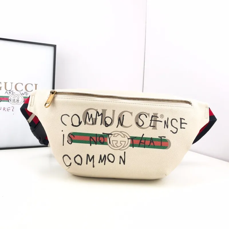 Gucci Logo Leather Belt Bag Replica