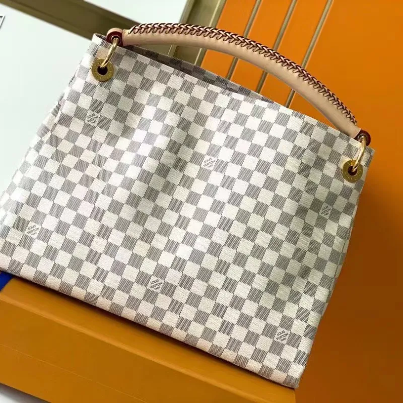 Louis Vuitton Artsy Monogram Bag Replica