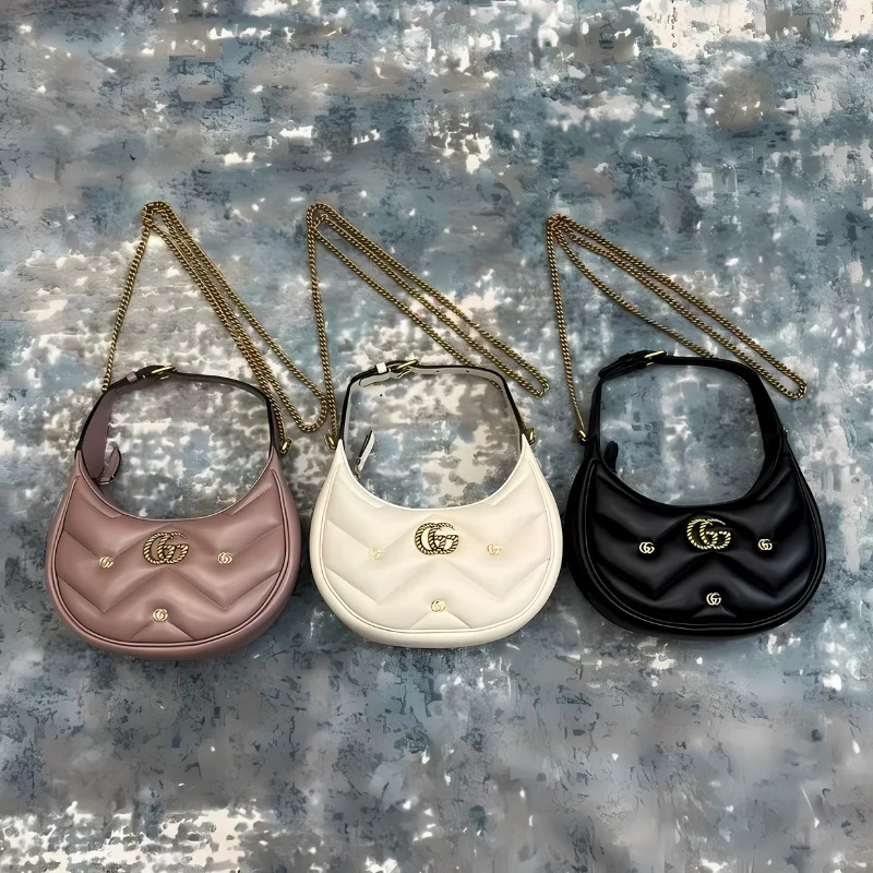 Gucci GG Marmont Half-Moon-Shaped Bag Replica